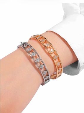 Floral Hinge Bangle Bracelet Set NWT